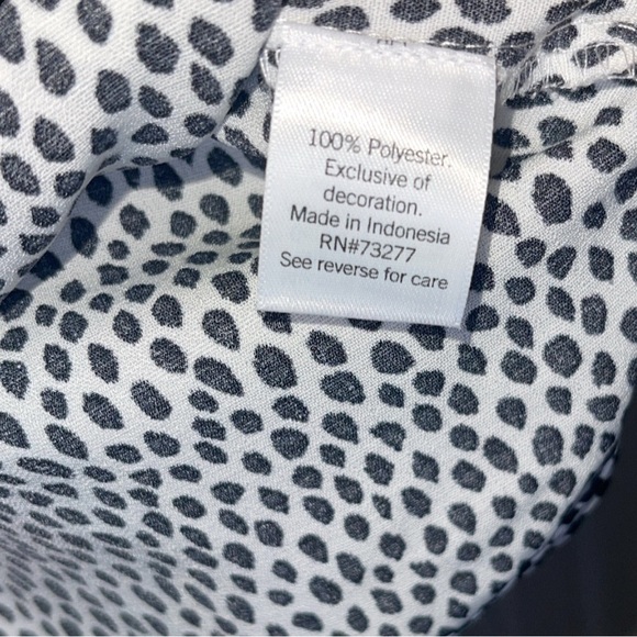 Nine West Gray Ruffled Long Sleeve Blouse - Picture 5 of 6